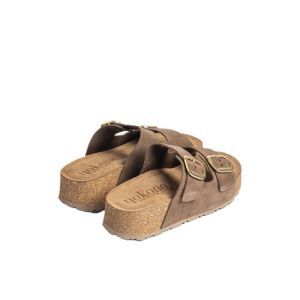 WIWI 003 CASTANA