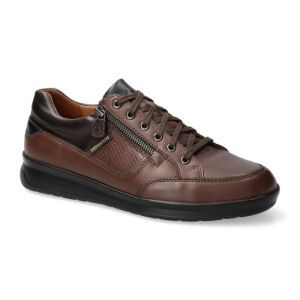 LUCCA BROWN