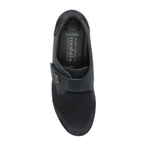 BRANDA NAVY